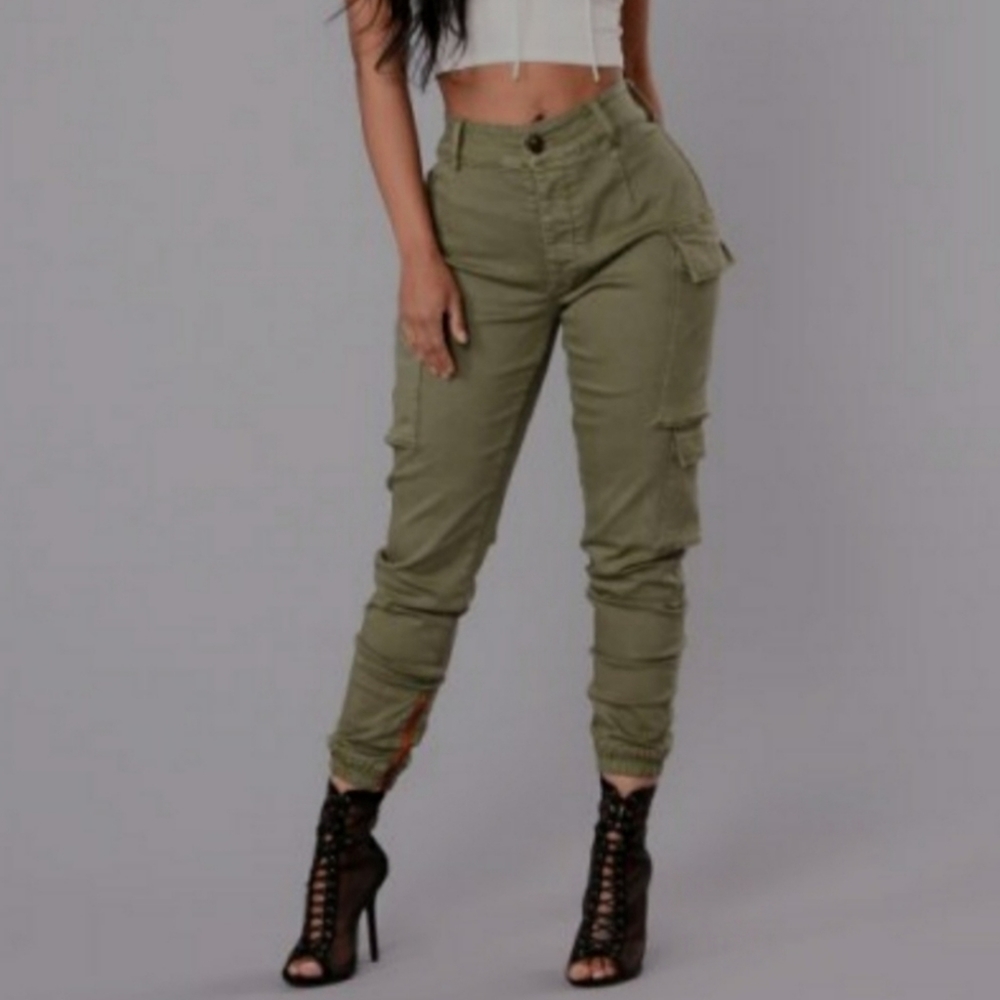Fashion Nova Cargo Pants